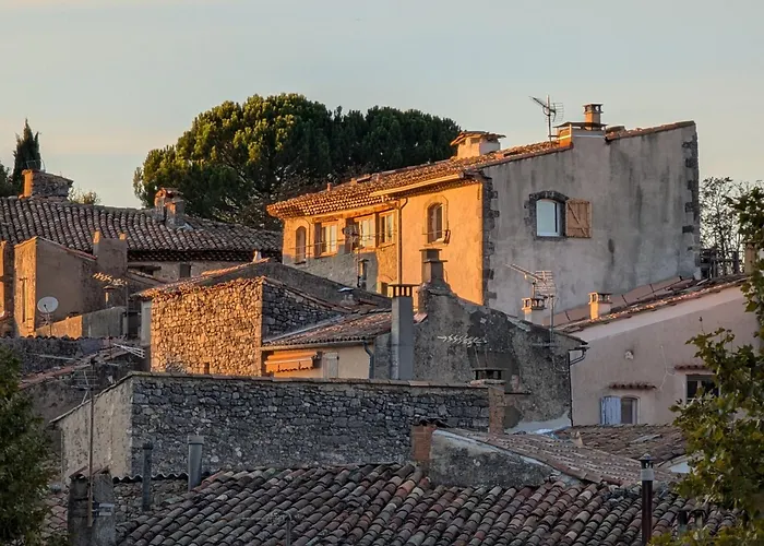 L'aiguebelle 2* Céreste