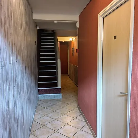 L'aiguebelle فندق