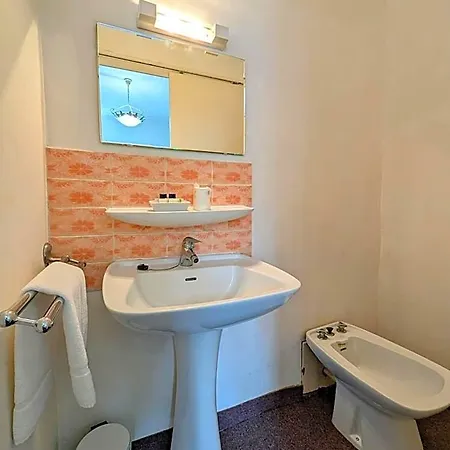 L'aiguebelle Hotel