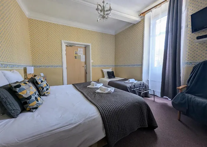 里格贝勒酒店 Céreste